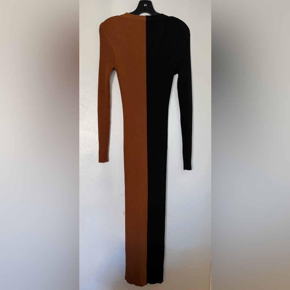 Staud shoko sweater dress tan and black, size S, pre-owned - Picture 6 of 9